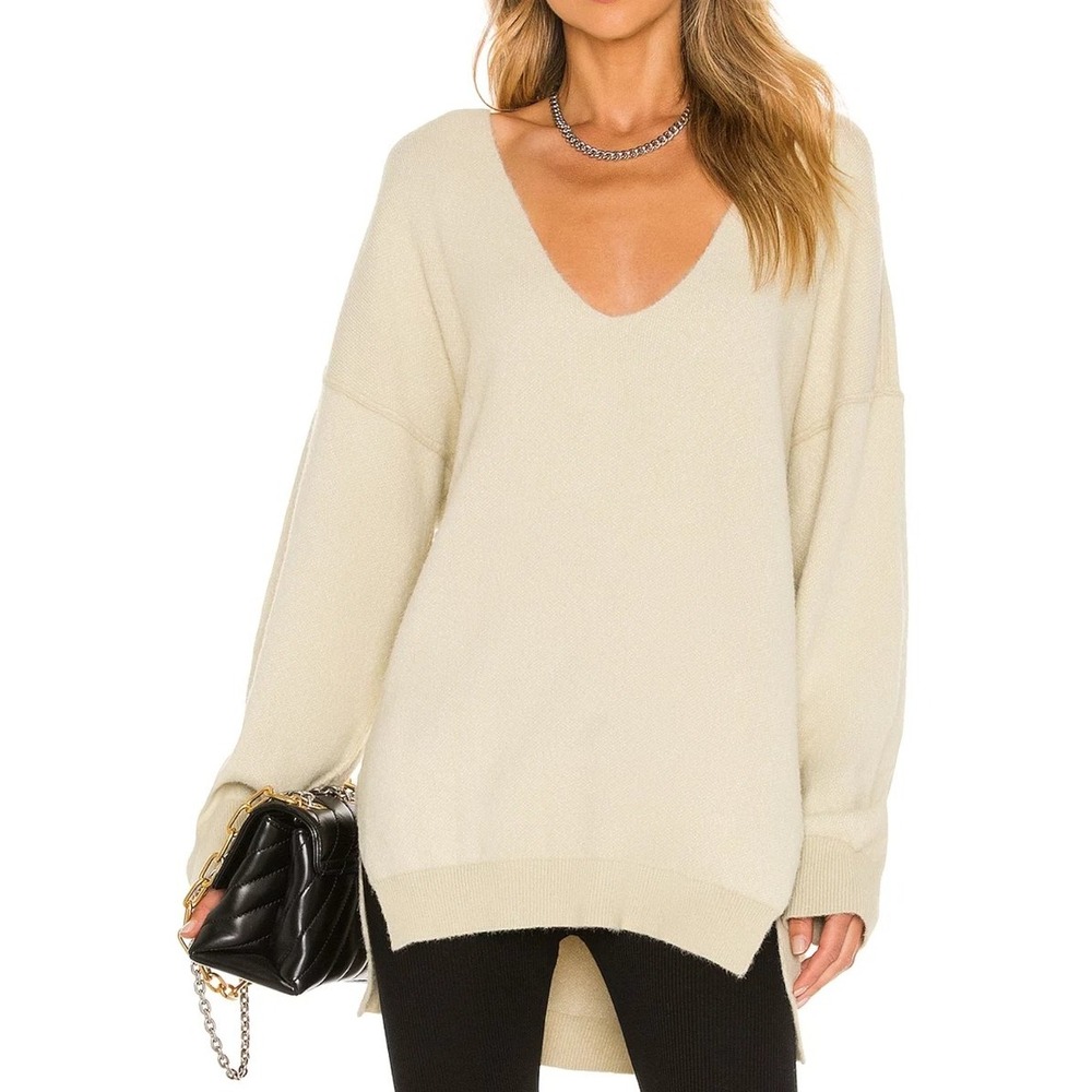 Free People Sweater Weather Oversized Pullover Cream Fuzzy V-Neck Sweater XS